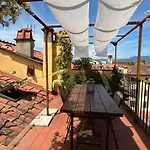 아파트 La Terrazza Di Sofia *
